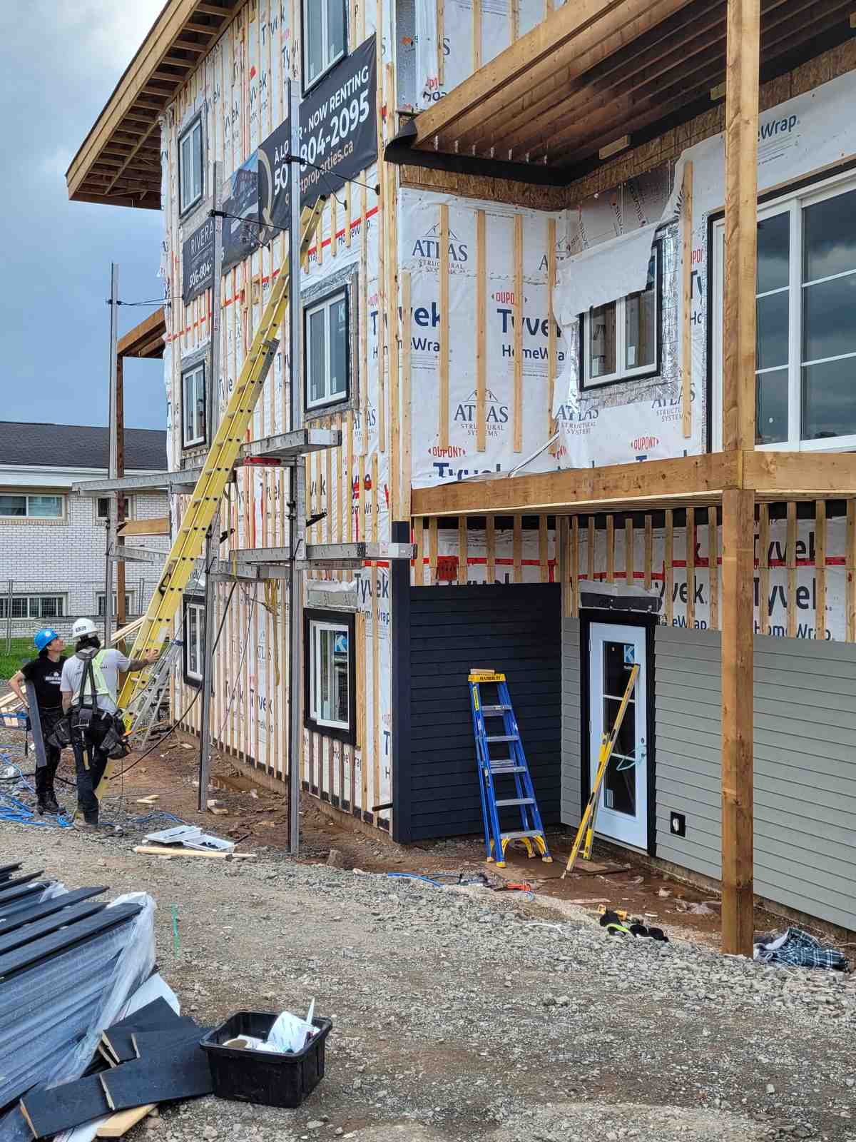 Siding & Stone Veneer